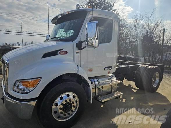 Peterbilt 536 Truck Tractor Units