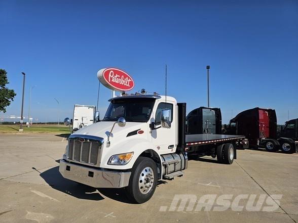 Peterbilt 536 Flatbed/Dropside trucks