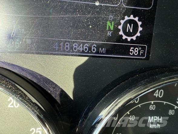 Peterbilt 567 Truck Tractor Units