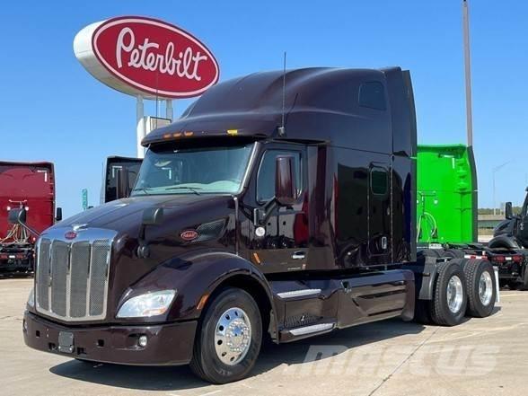 Peterbilt 579 Truck Tractor Units