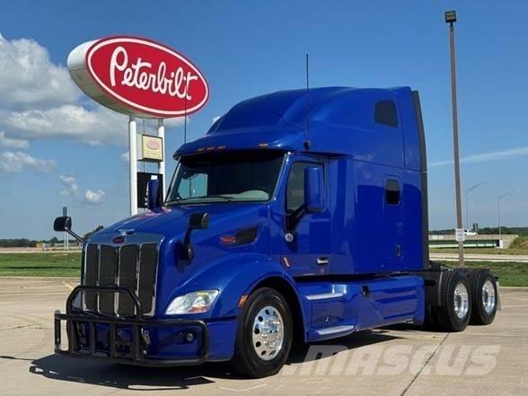 Peterbilt 579 Truck Tractor Units
