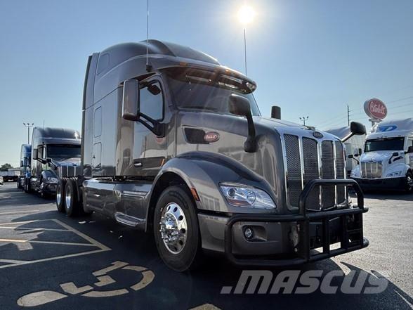 Peterbilt 579 Truck Tractor Units