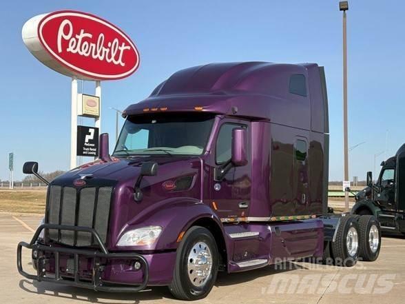 Peterbilt 579 Truck Tractor Units