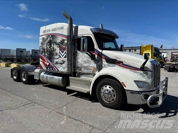 Peterbilt 579 Truck Tractor Units