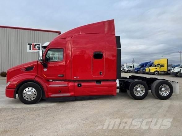 Peterbilt 579 Truck Tractor Units