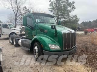Peterbilt 579 Truck Tractor Units
