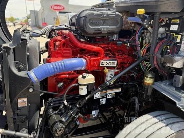Peterbilt 579 Truck Tractor Units