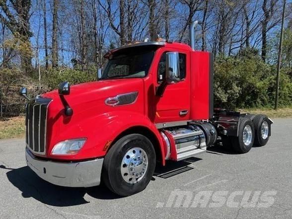 Peterbilt 579 Truck Tractor Units