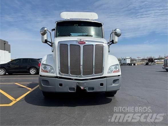 Peterbilt 579 Truck Tractor Units