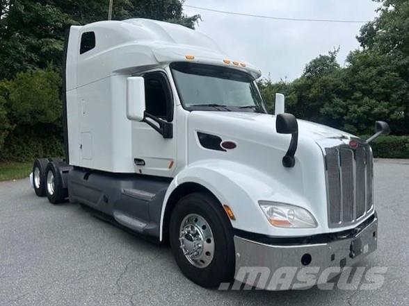 Peterbilt 579 Truck Tractor Units