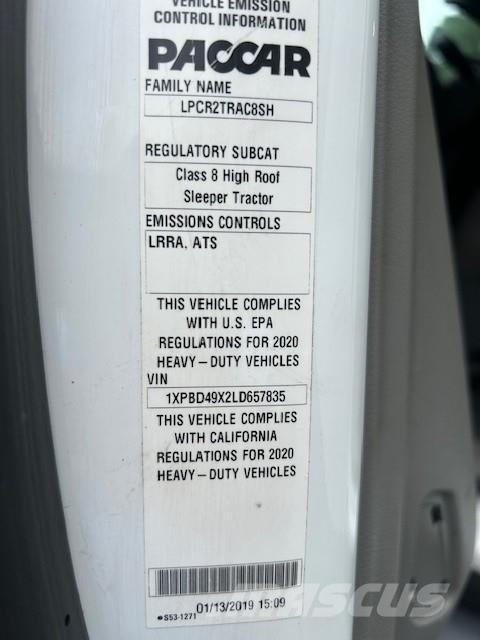 Peterbilt 579 Truck Tractor Units