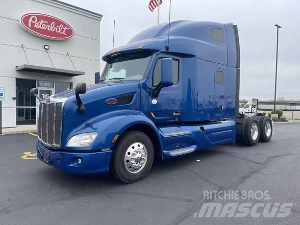 Peterbilt 579 Truck Tractor Units