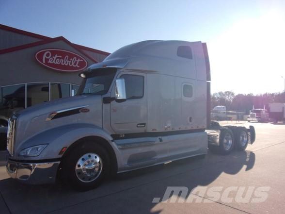 Peterbilt 579 Truck Tractor Units