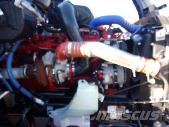 Peterbilt 579 Truck Tractor Units