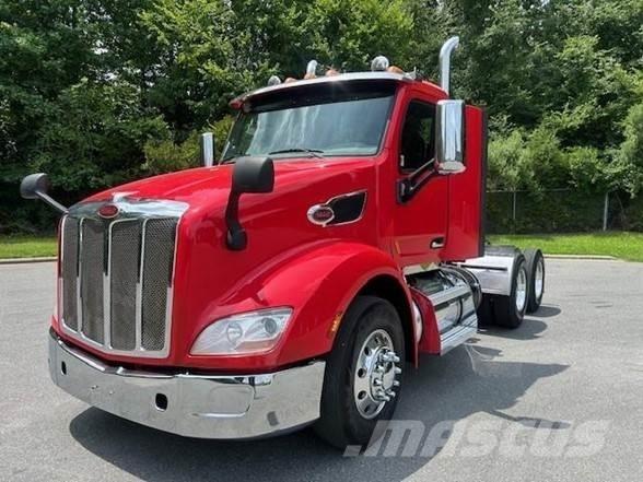 Peterbilt 579 Truck Tractor Units