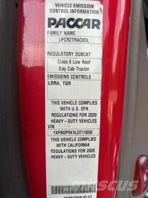 Peterbilt 579 Truck Tractor Units