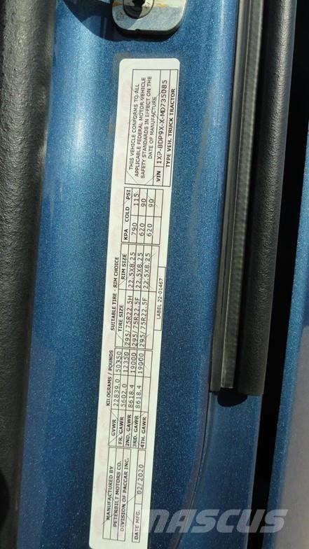 Peterbilt 579 Truck Tractor Units