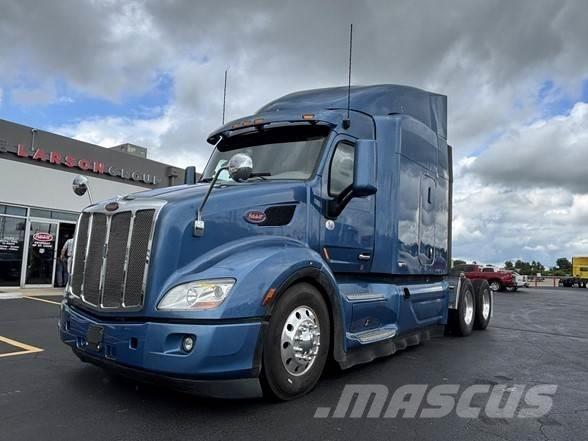 Peterbilt 579 Truck Tractor Units