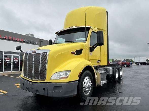Peterbilt 579 Truck Tractor Units