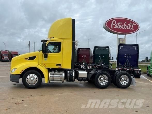 Peterbilt 579 Truck Tractor Units