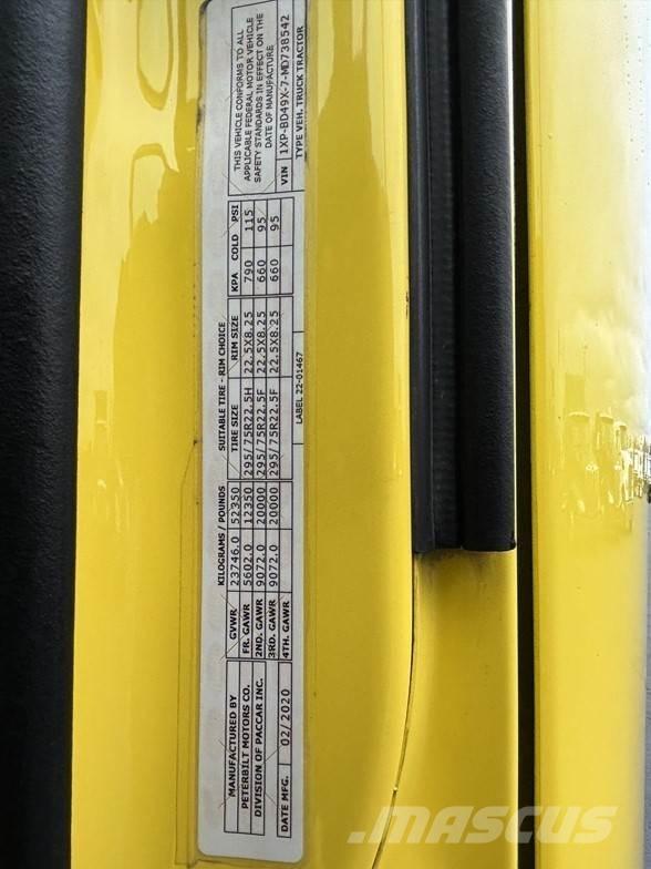 Peterbilt 579 Truck Tractor Units
