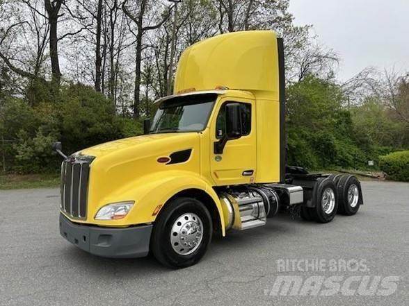 Peterbilt 579 Truck Tractor Units