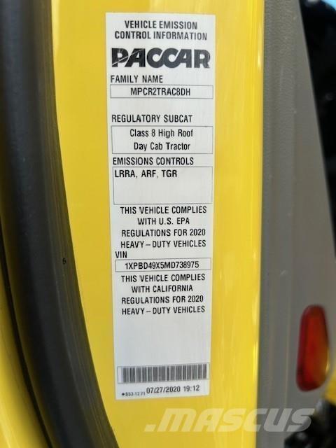 Peterbilt 579 Truck Tractor Units