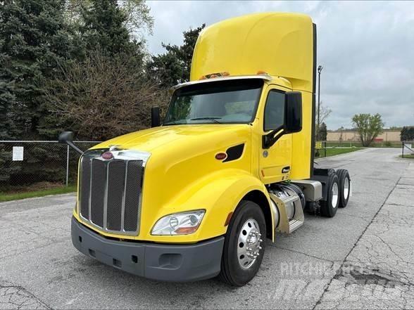 Peterbilt 579 Truck Tractor Units