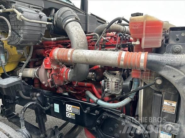 Peterbilt 579 Truck Tractor Units
