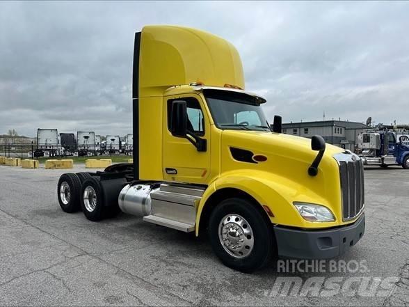 Peterbilt 579 Truck Tractor Units