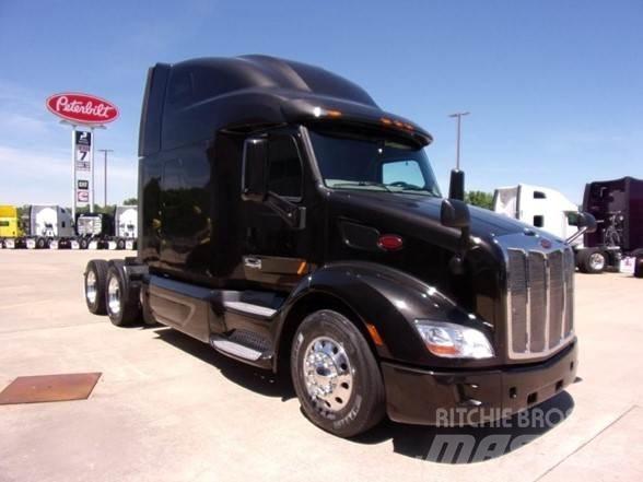 Peterbilt 579 Truck Tractor Units