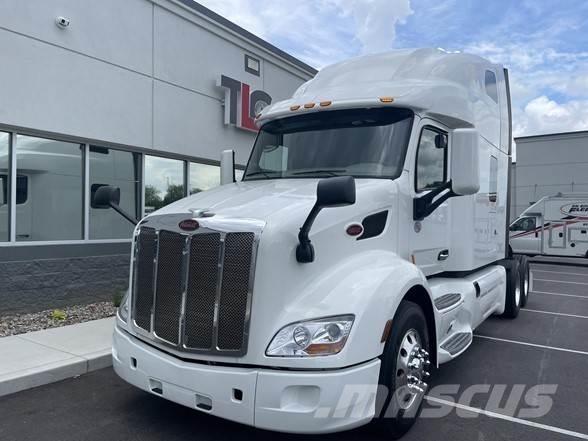 Peterbilt 579 Truck Tractor Units