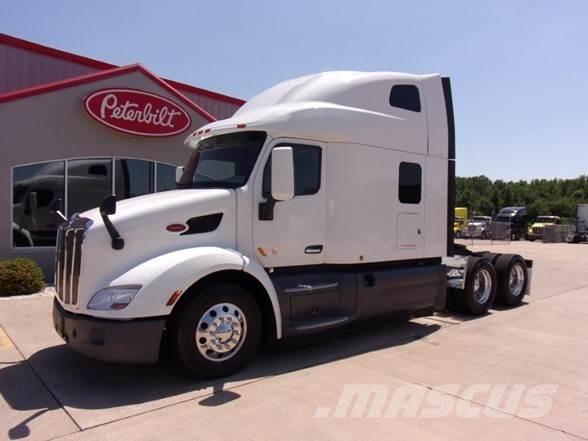 Peterbilt 579 Truck Tractor Units