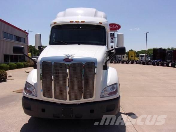 Peterbilt 579 Truck Tractor Units