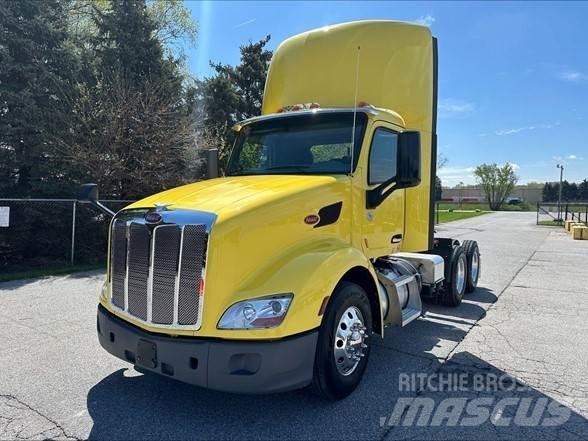 Peterbilt 579 Truck Tractor Units