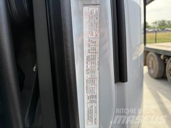 Peterbilt 579 Truck Tractor Units