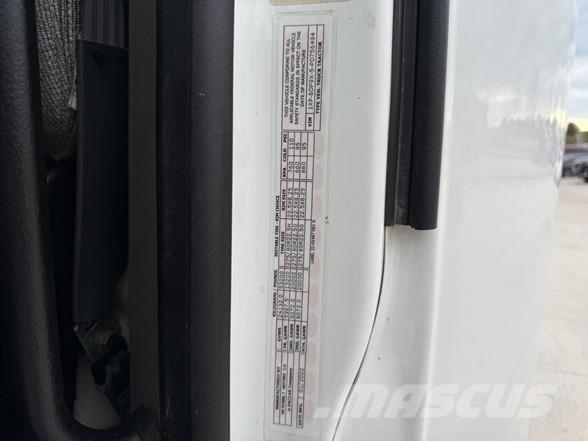 Peterbilt 579 Truck Tractor Units