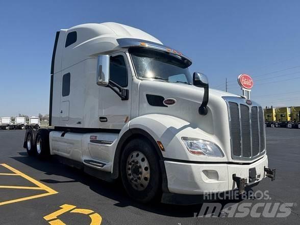 Peterbilt 579 Truck Tractor Units