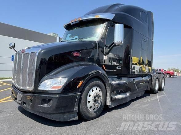 Peterbilt 579 Truck Tractor Units