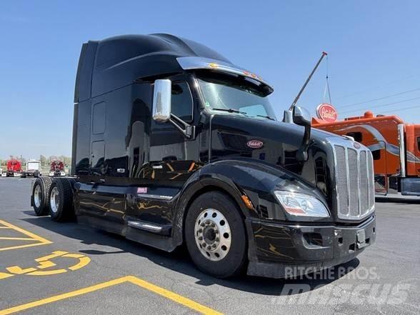 Peterbilt 579 Truck Tractor Units