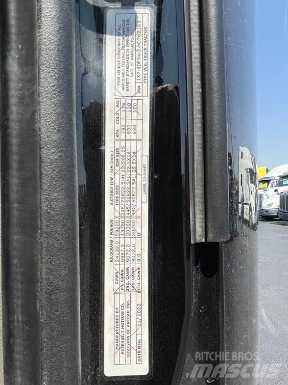Peterbilt 579 Truck Tractor Units