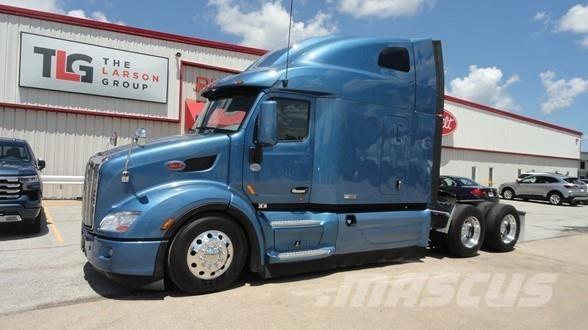 Peterbilt 579 Truck Tractor Units