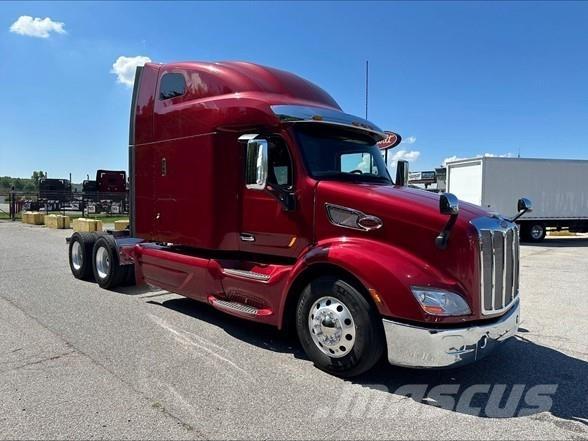 Peterbilt 579 Truck Tractor Units