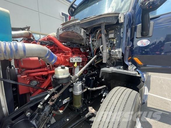 Peterbilt 579 Truck Tractor Units