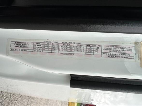 Peterbilt 579 Truck Tractor Units