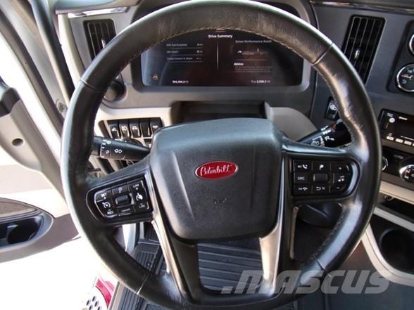 Peterbilt 579 Truck Tractor Units