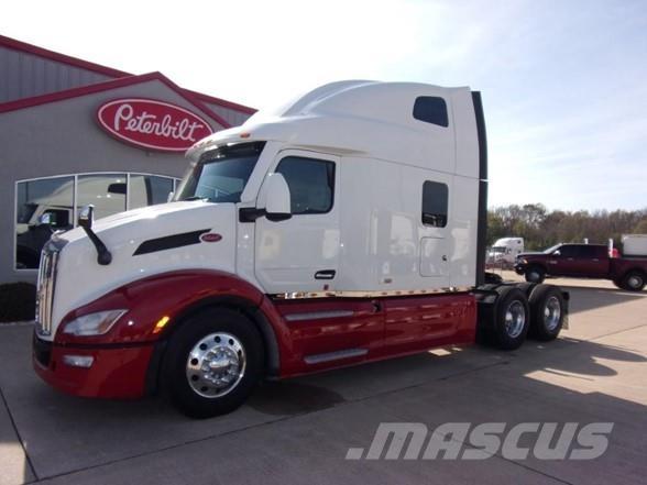 Peterbilt 579 Truck Tractor Units