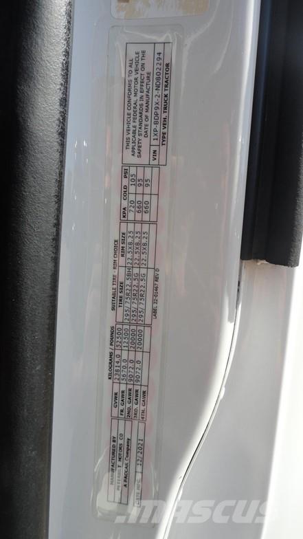 Peterbilt 579 Truck Tractor Units