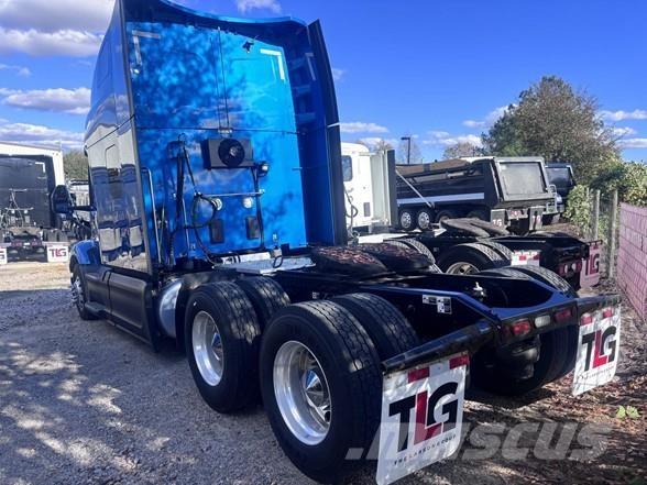 Peterbilt 579 Truck Tractor Units