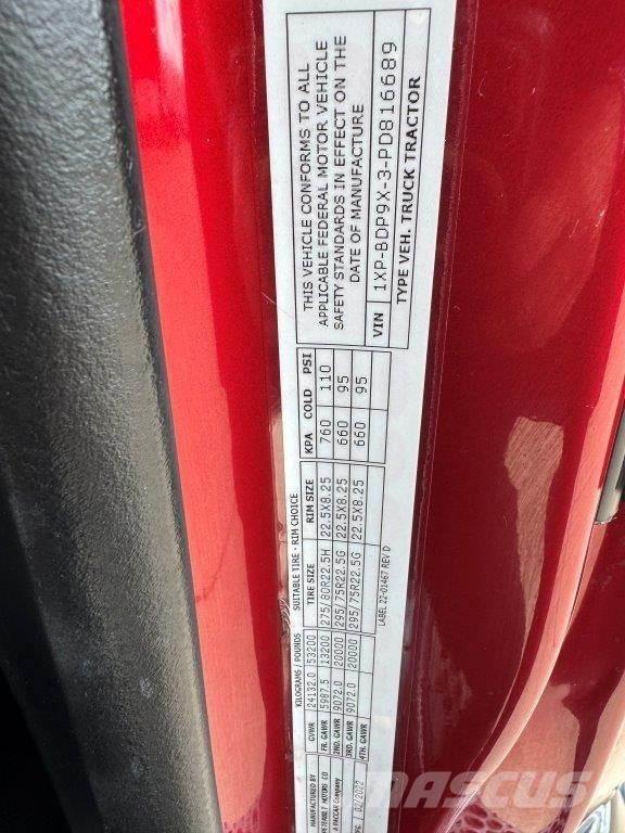 Peterbilt 579 Truck Tractor Units
